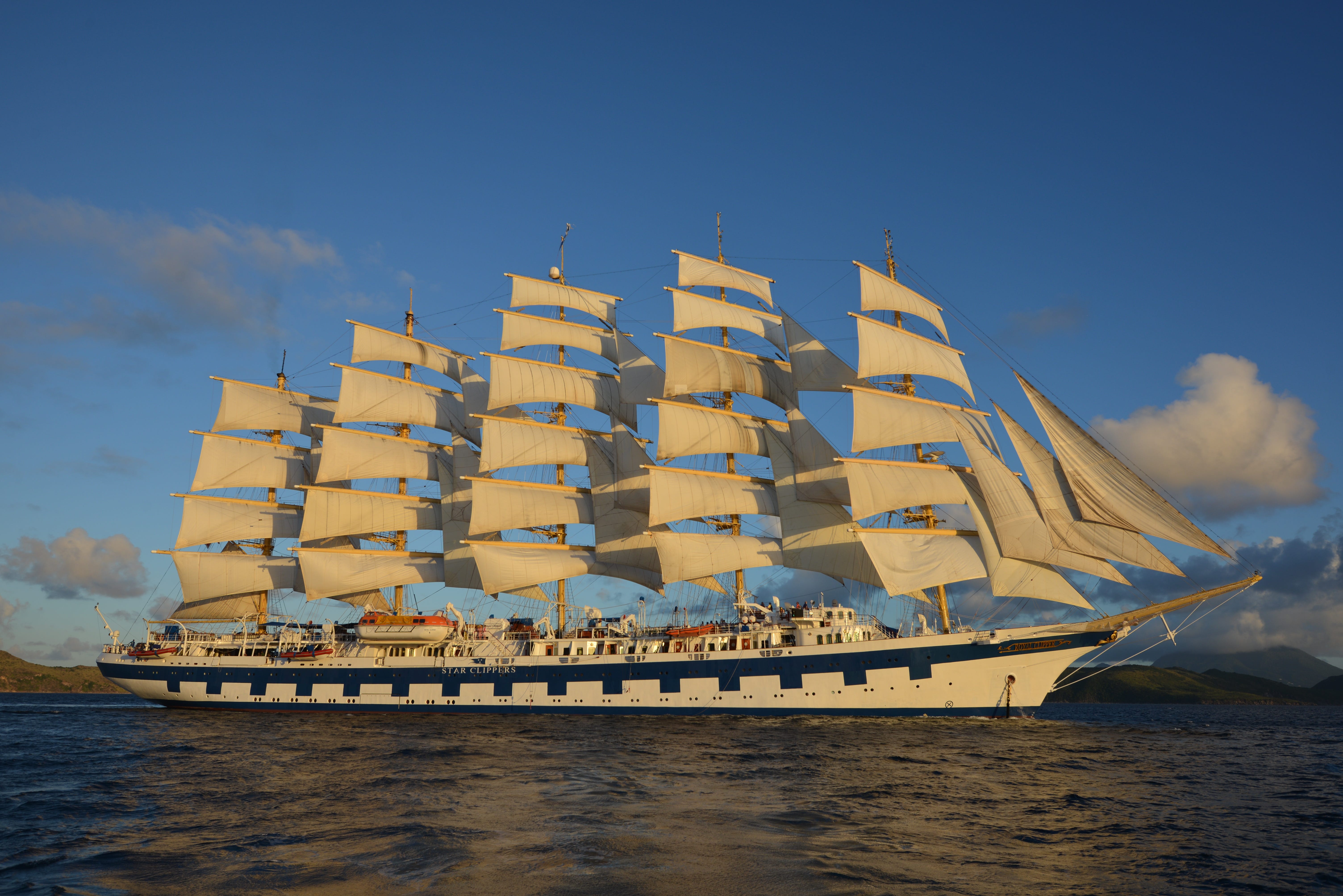 sailboat cruises
